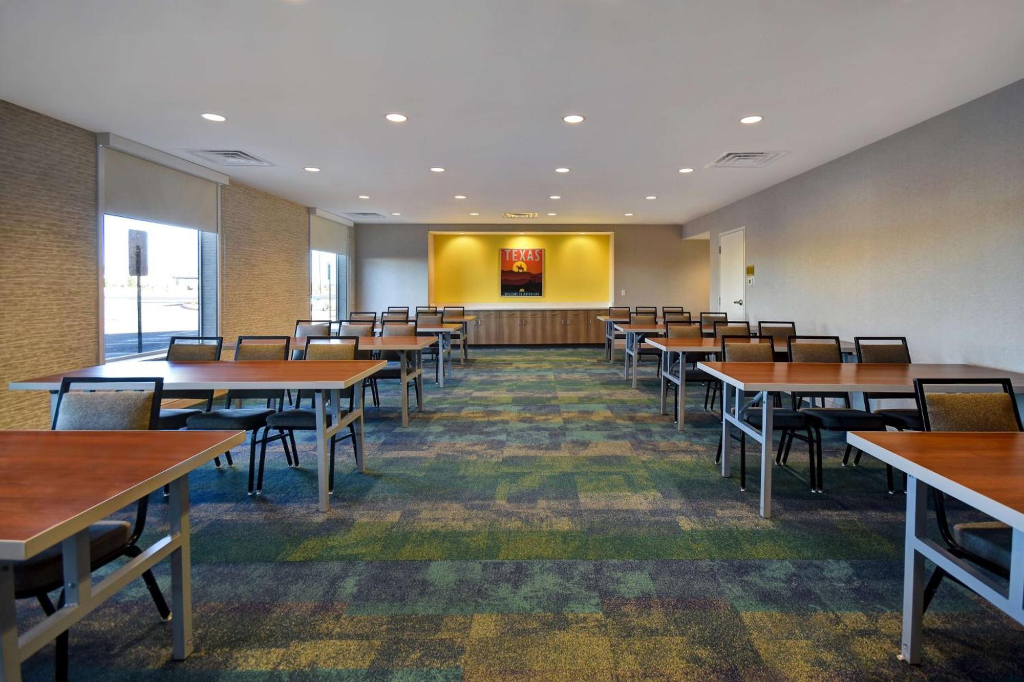 Home2 Suites By Hilton Odessa Exterior photo