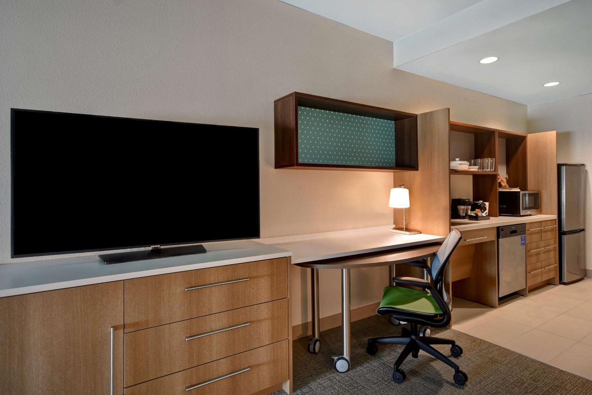 Home2 Suites By Hilton Odessa Exterior photo